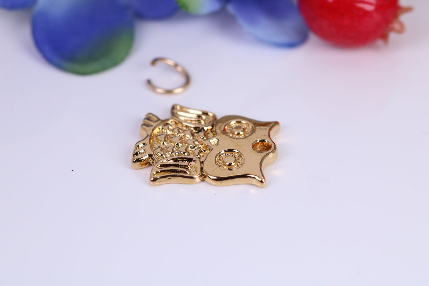 Owl Charm, Traditional Charm, Made from Solid Cast Yellow Gold, British Hallmarked