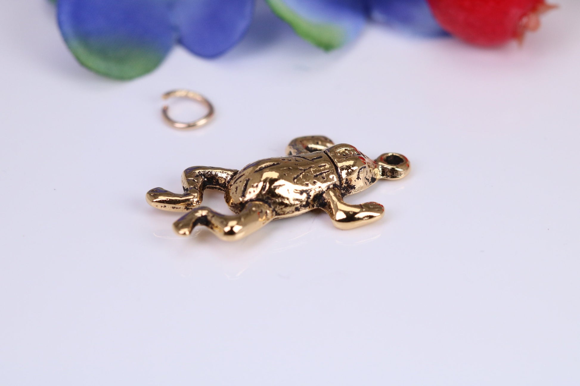 Large Frog Charm, Traditional Charm, Made from Solid Cast Yellow Gold, British Hallmarked