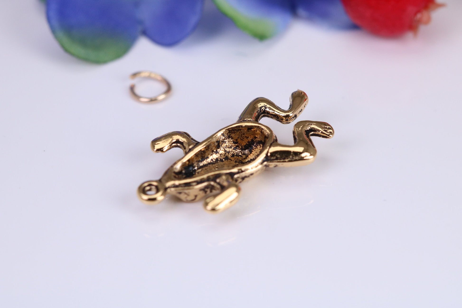 Large Frog Charm, Traditional Charm, Made from Solid Cast Yellow Gold, British Hallmarked