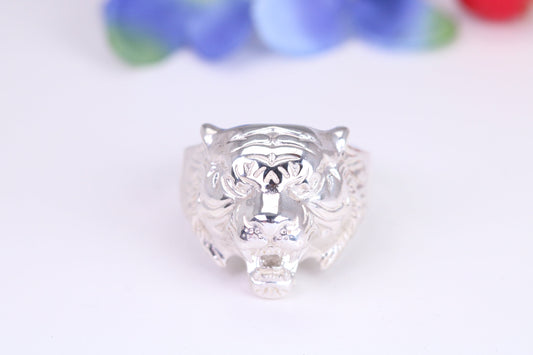 Very large and heavy Bulls head ring, made from solid cast silver, British Hallmarked
