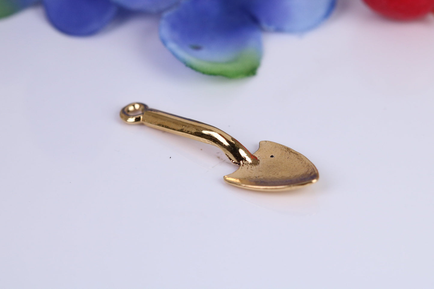 Garden Shovel Charm, Traditional Charm, Made from Solid Cast Yellow Gold, British Hallmarked