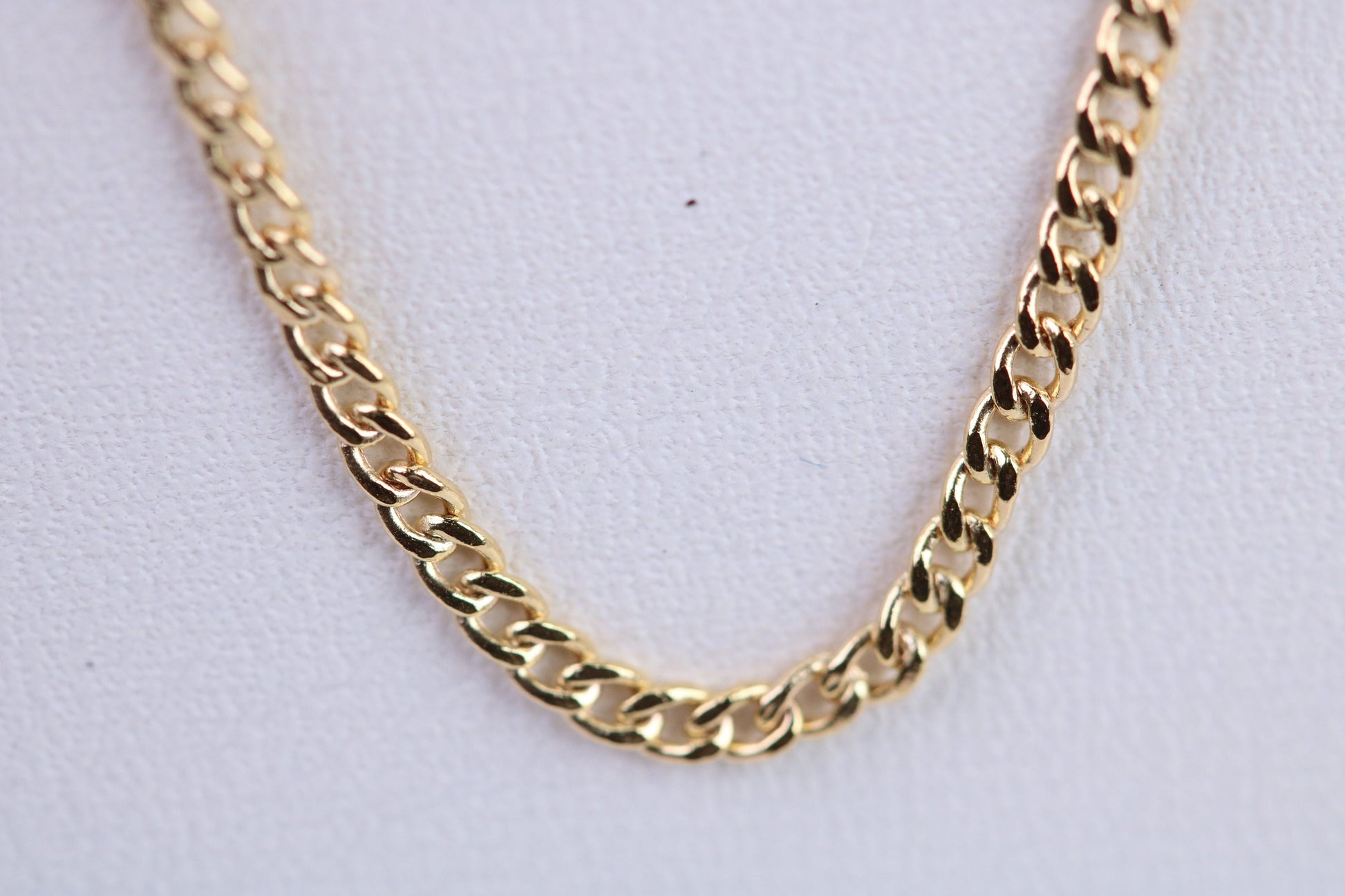 Flat Diamond cut Curb Link Chain, 9ct Yellow Gold, 18 Inches Long, British Hallmarked