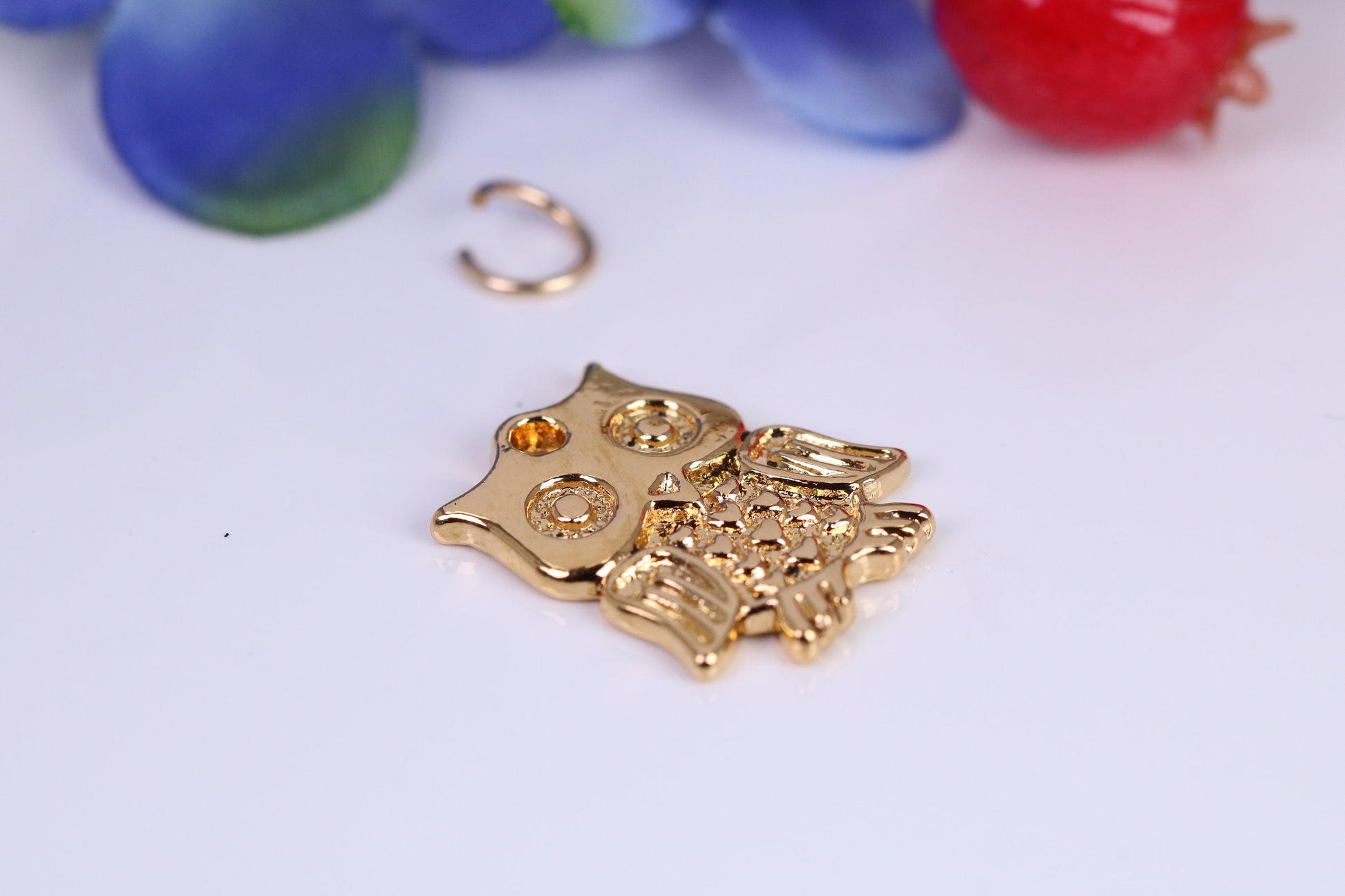 Owl Charm, Traditional Charm, Made from Solid Cast Yellow Gold, British Hallmarked