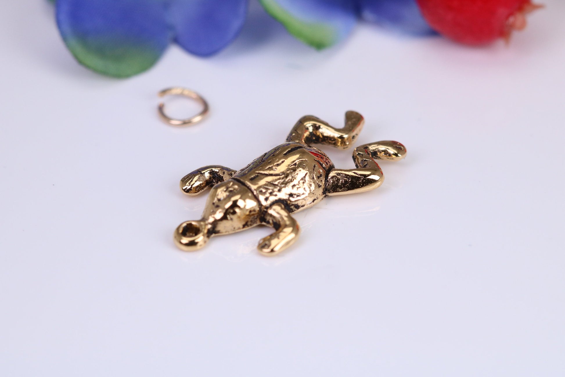 Large Frog Charm, Traditional Charm, Made from Solid Cast Yellow Gold, British Hallmarked