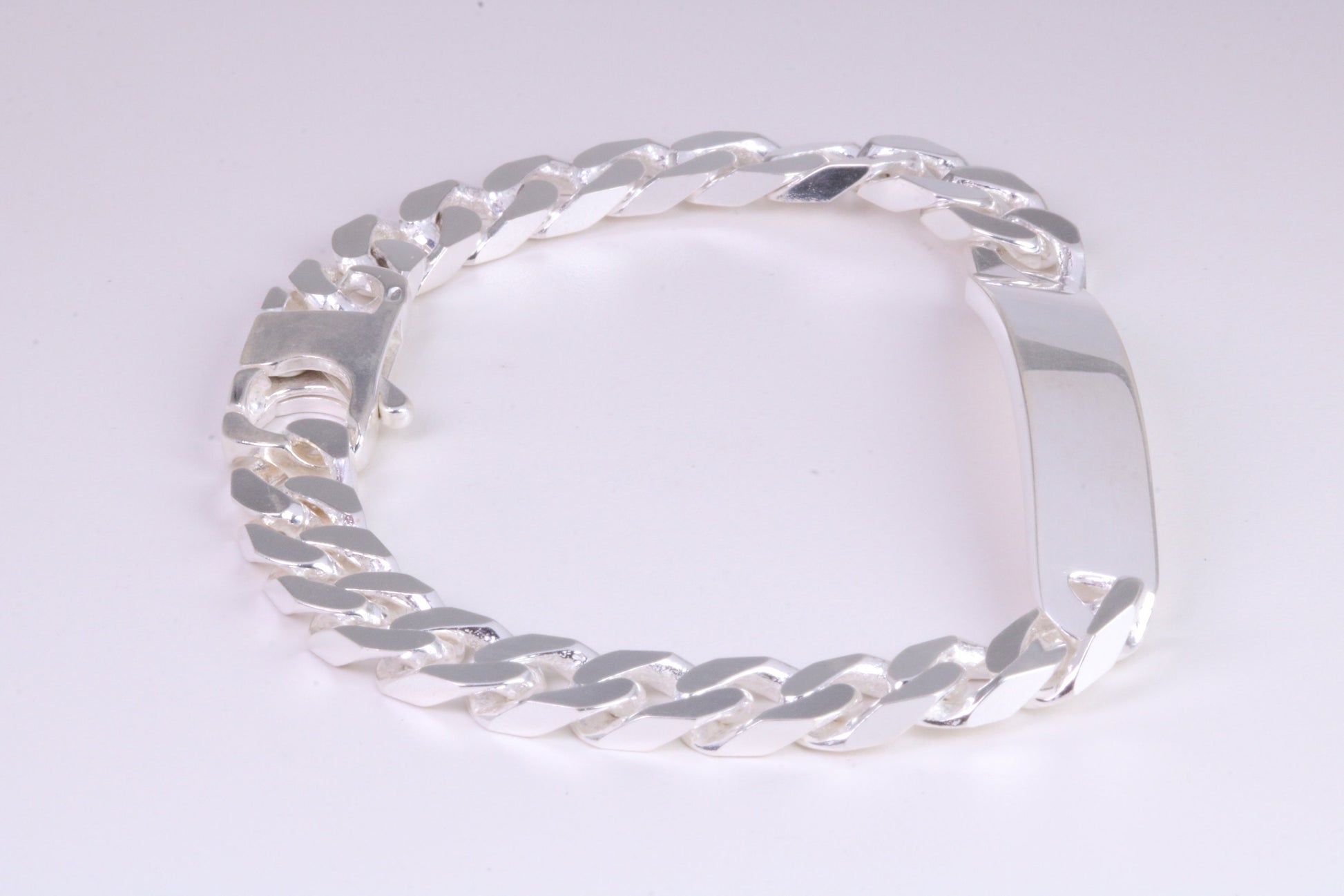 Gents Heavy Diamond cut Curb Link Bracelet, Made from solid Sterling Silver, 8.50 Inches Long and 8 mm Wide, British Hallmarked