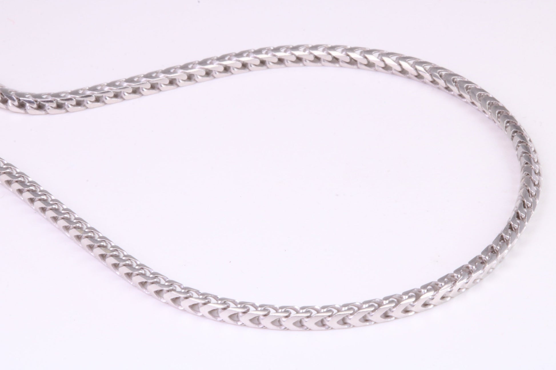 Gents heavy 34 inch Chain, made from solid Sterling Silver, 34 Inches Long x 2.5 mm wide, British Hallmarked