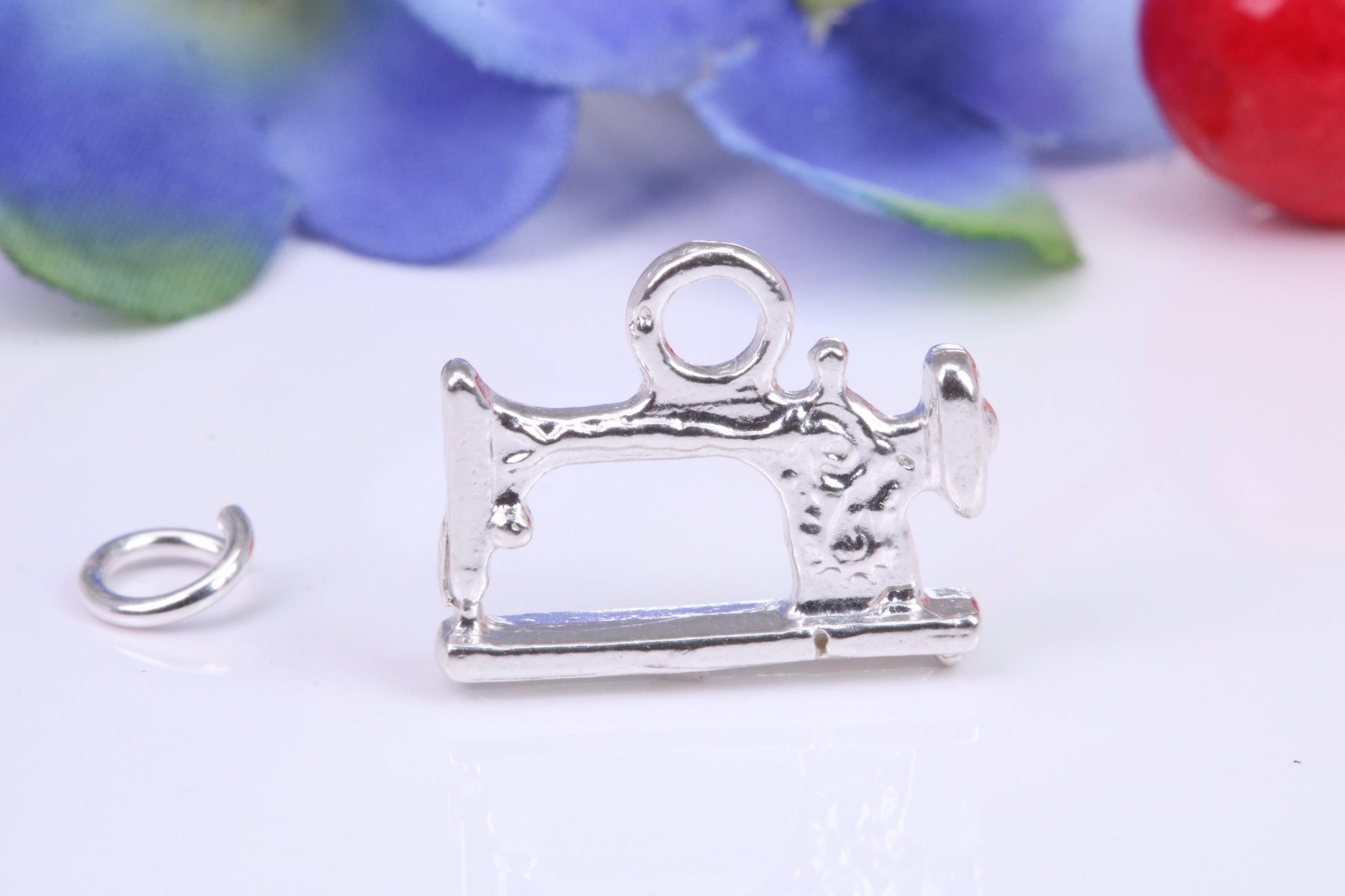 Vintage Sewing Machine Charm, Traditional Three Dimensional Charm, Made from Solid Cast Silver
