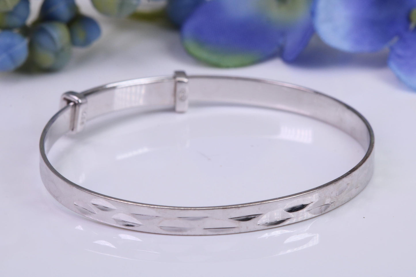 Childs Solid Silver Expanding Bangle