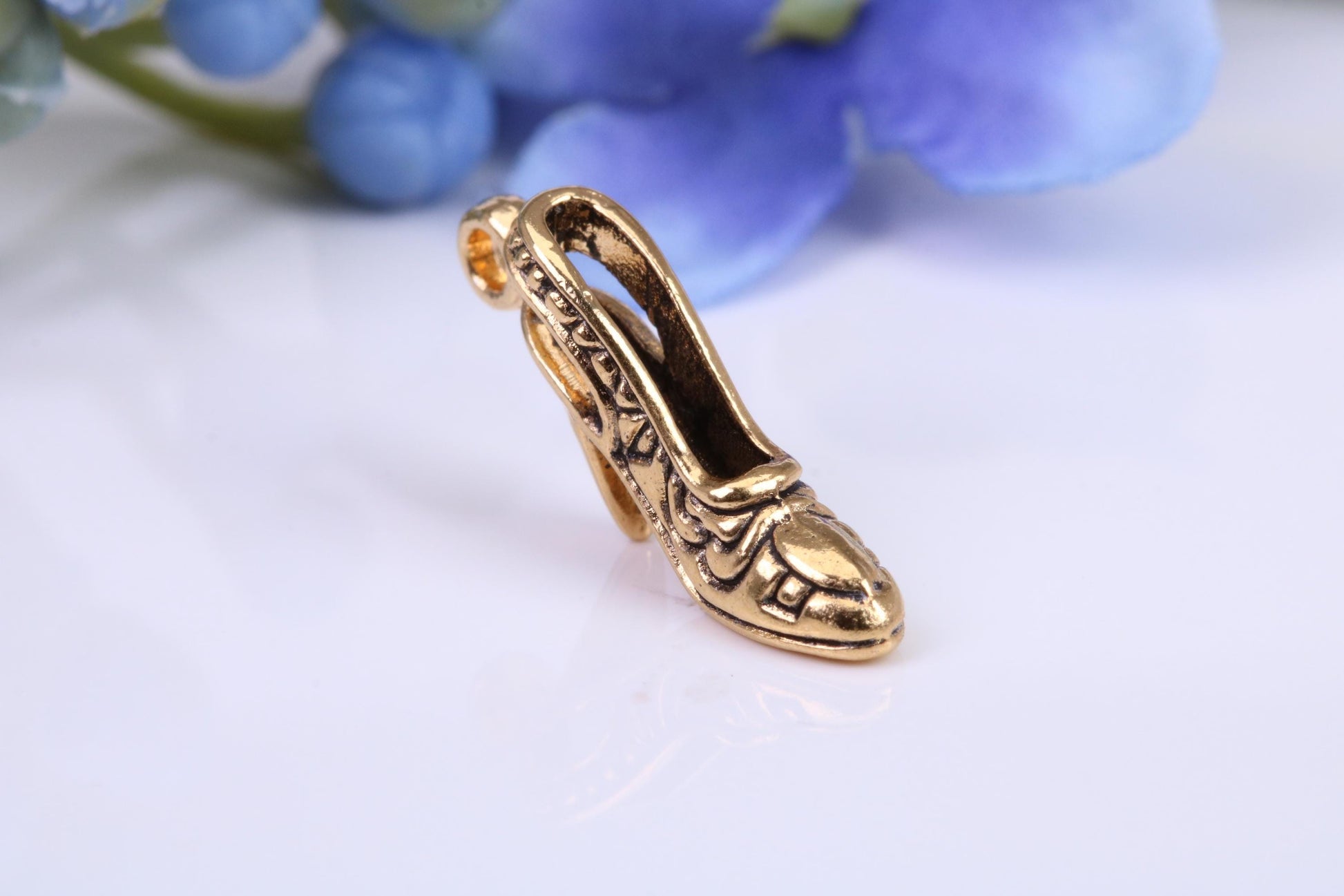 Stiletto Charm, Made from Solid Cast Yellow Gold, British Hallmarked, Complete with Attachment Link