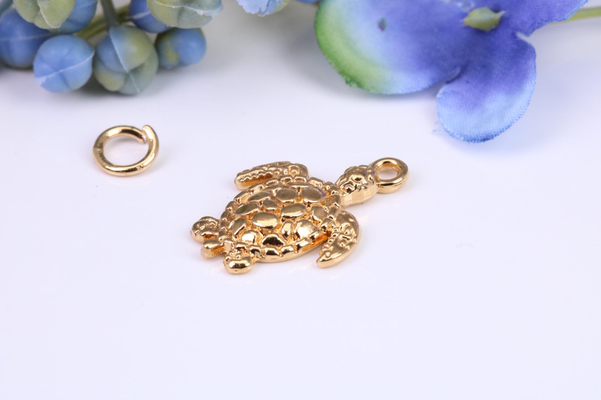 Turtle Charm, Made from Solid 9ct Yellow Gold, British Hallmarked, Complete with Attachment Link