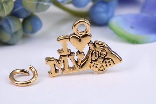 I Love My Gardening Charm, Made From Solid Cast Yellow Gold with British Hallmark, Complete with Attachment Link