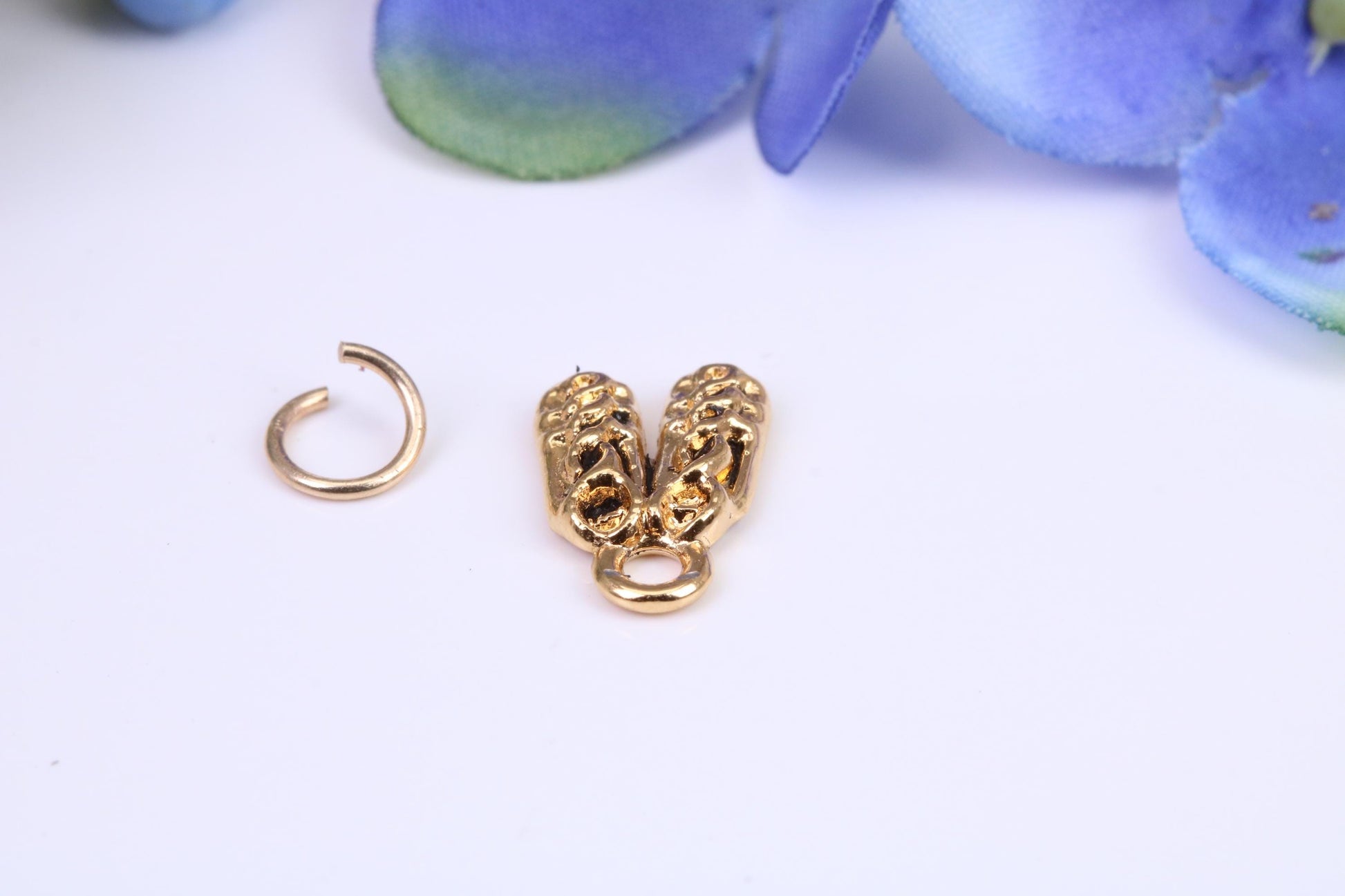 Baby Shoes Charm, Made from Solid Yellow Gold, British Hallmarked, Complete with Attachment Link