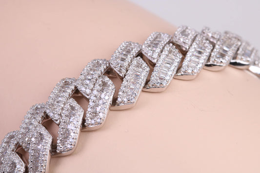 Gents Heavy C Z set Curb Link Bracelet, Made from solid Sterling Silver, 8.50 Inches Long and 13 mm Wide, British Hallmarked