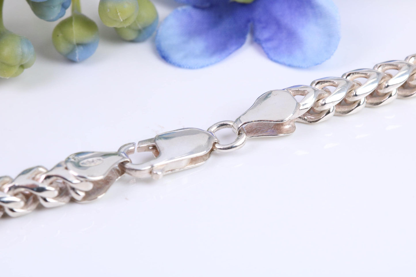 Gents heavy Byzantine Chain, made from solid Sterling Silver, 26 Inches Long x 5 mm wide, British Hallmarked