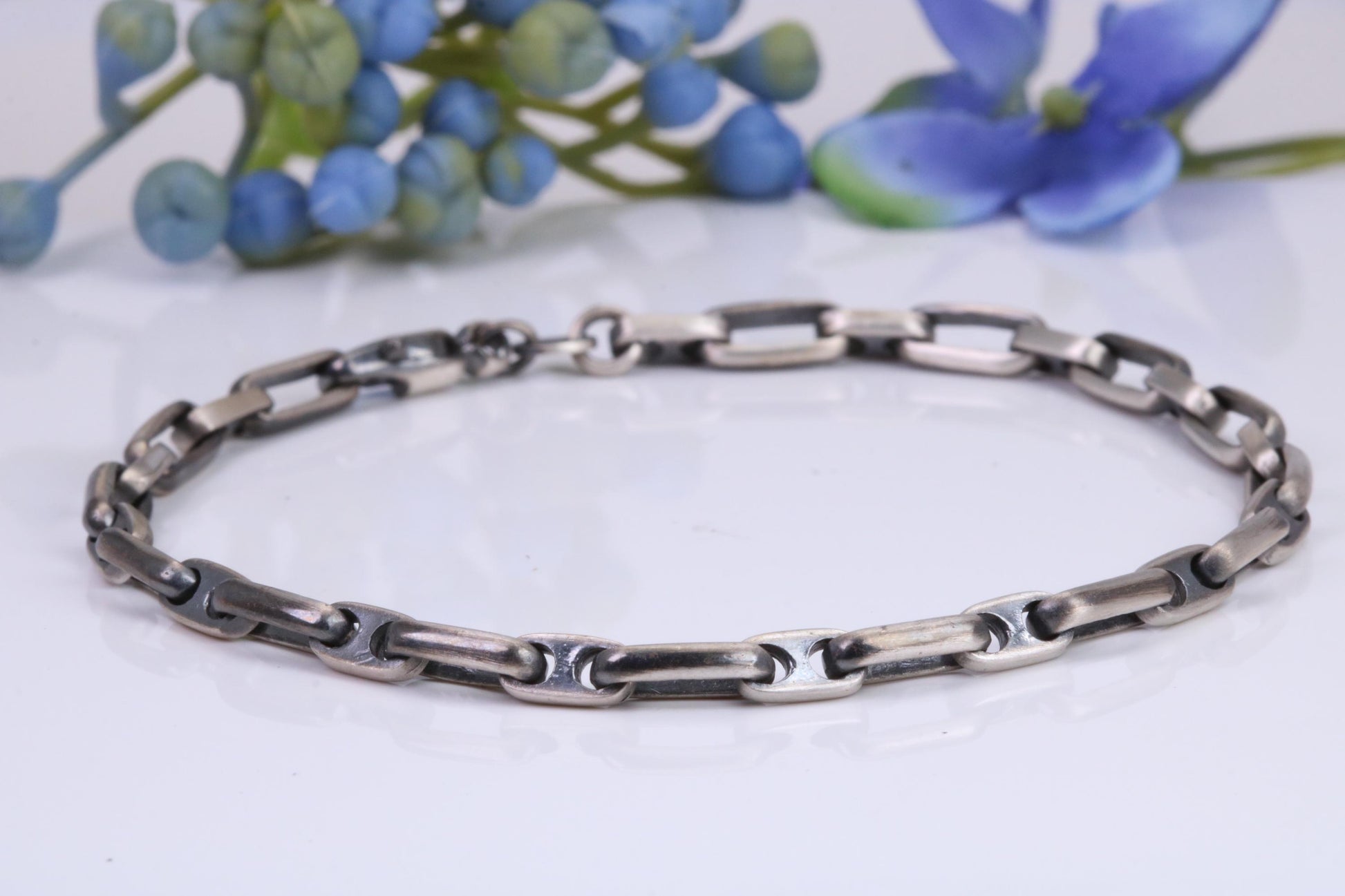 Unisex Cuban Bracelet, made from solid Sterling Silver, 8 Inches Long x 4 mm wide