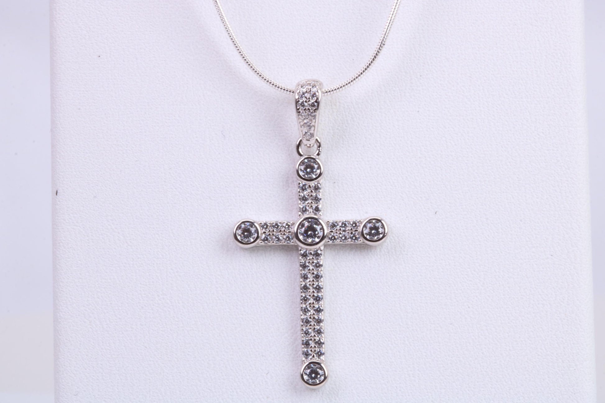 Small 32 mm Long Cubic Zirconia set Cross Necklace, Made From Solid Cast Silver, Complete With Silver Chain