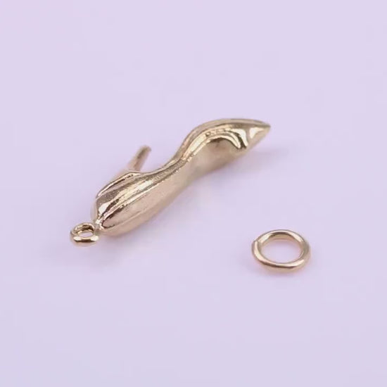 Stiletto Charm, Traditional Charm, Made from Solid 9ct Yellow Gold, British Hallmarked, Complete with Attachment Link