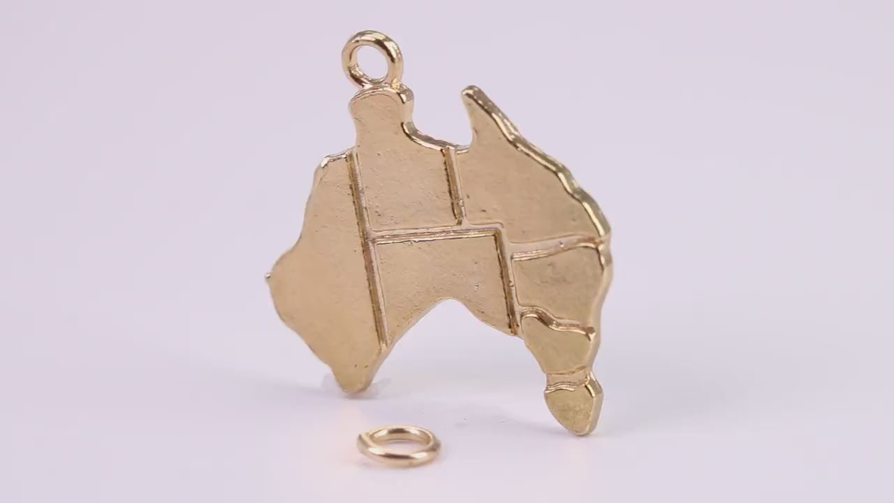 Australia Charm, Traditional Charm, Made from Solid Yellow Gold, British Hallmarked, Complete with Attachment Link