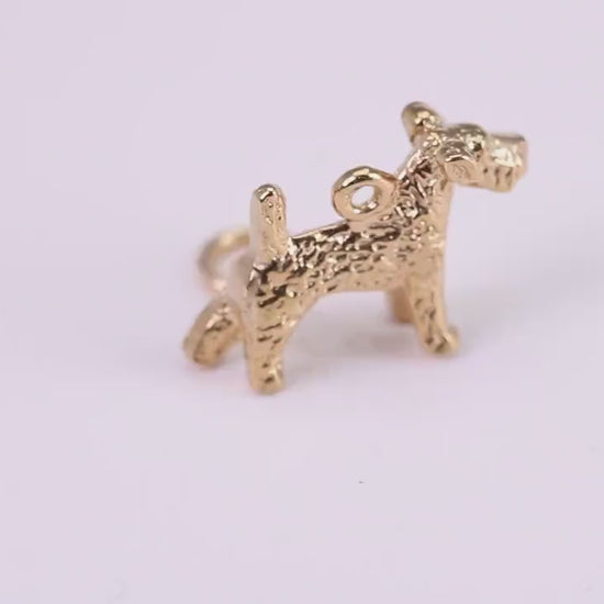 Airedale Terrier Dog Charm, Traditional Charm, Made from Solid Yellow Gold, British Hallmarked, Complete with Attachment Link