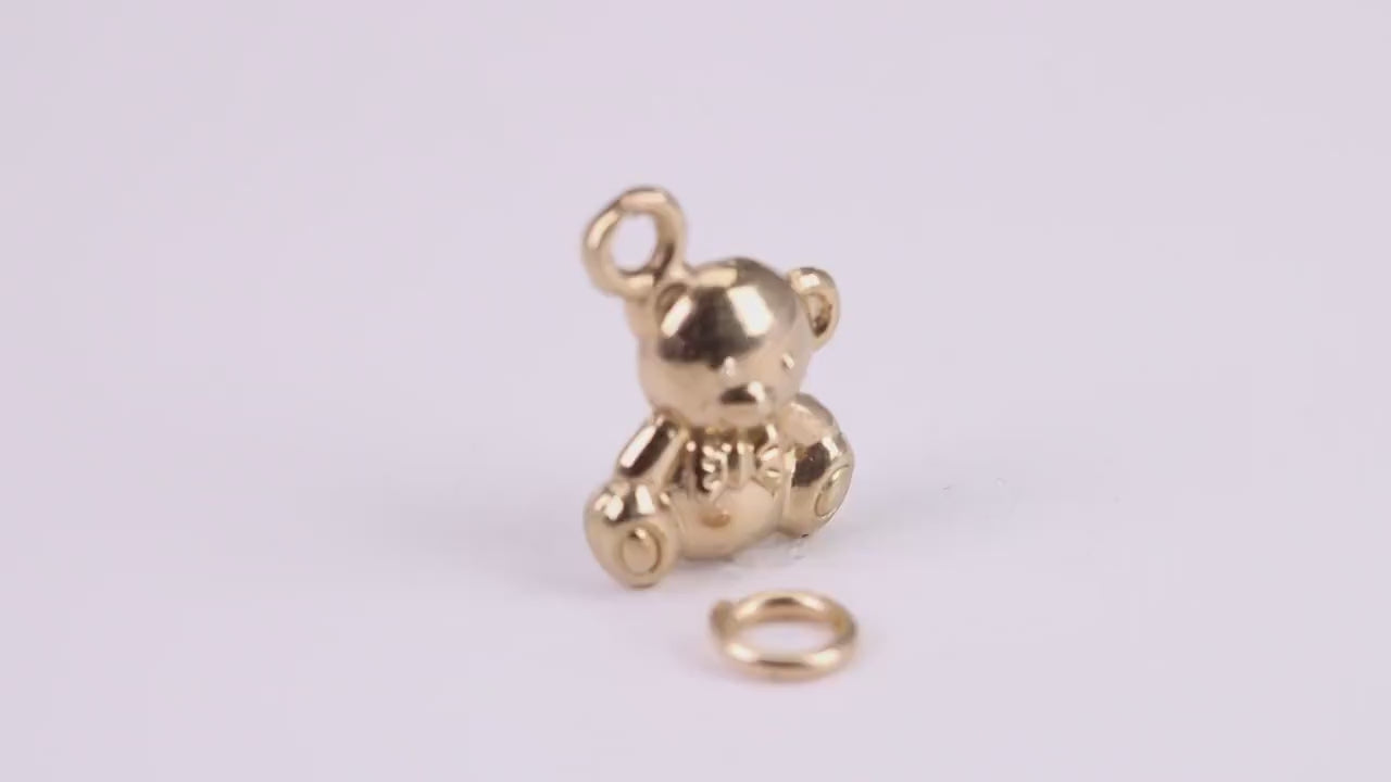 Teddy Bear Charm, Traditional Charm, Made from Solid Yellow Gold, British Hallmarked, Complete with Attachment Link