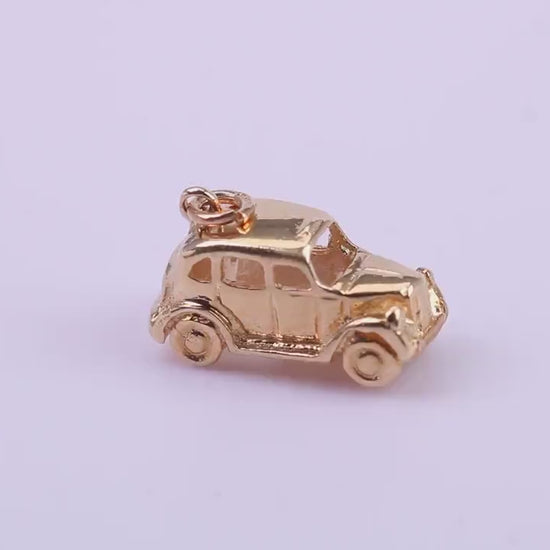 Iconic London Cab Charm, Made From Solid 9ct Yellow Gold, British Hallmarked and Complete With Attachment Link