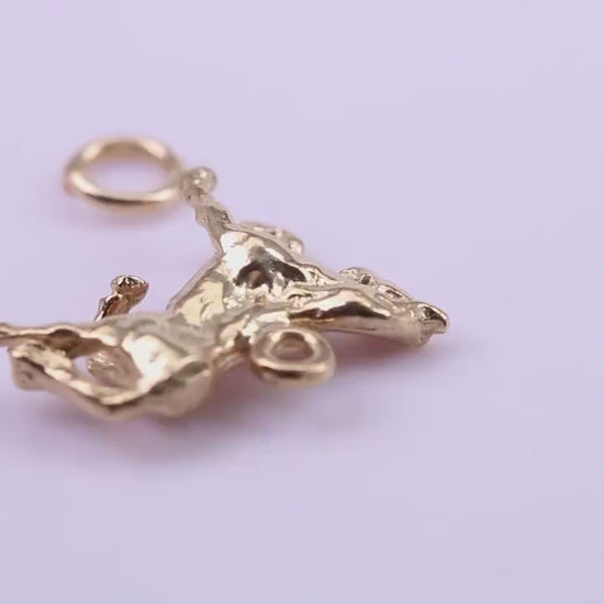 Stallion Charm, Traditional Charm, Made from Solid 9ct Yellow Gold, British Hallmarked, Complete with Attachment Link