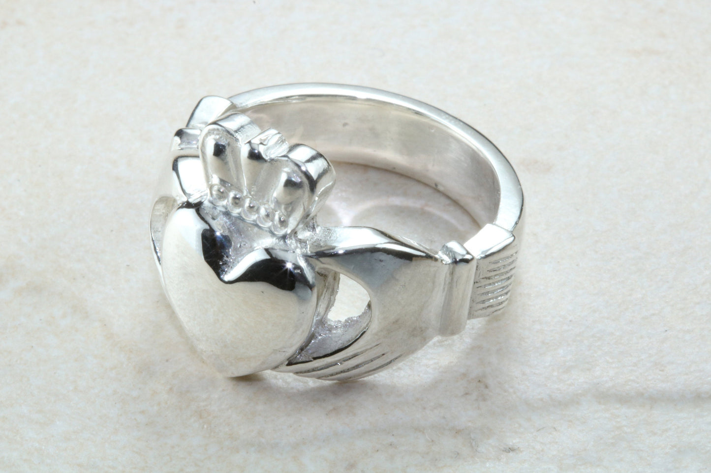 Very large and very very heavy Claddagh ring, solid silver, for ladies or gents. Available in silver, yellow gold, white gold and platinum