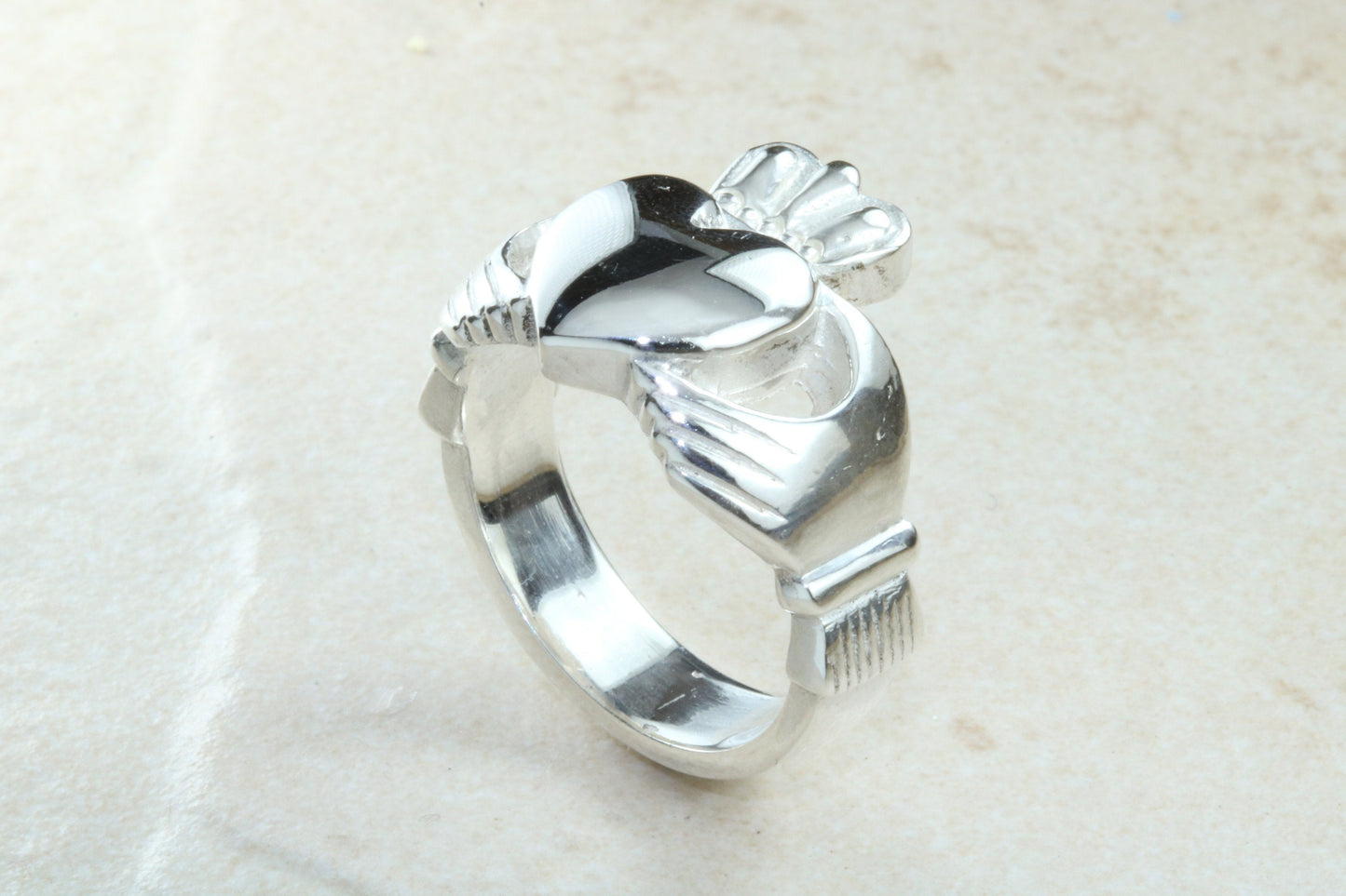 Very large and very very heavy Claddagh ring, solid silver, for ladies or gents. Available in silver, yellow gold, white gold and platinum