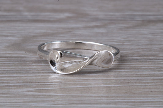 Scroll design ring, solid silver with high polished finish, very dainty and suitable for all ages