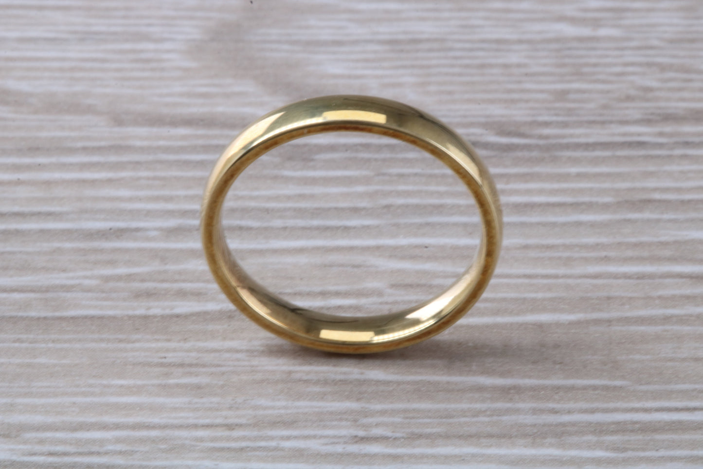 3 mm Wide Comfort Fit Wedding Band, made from solid 9ct Yellow Gold