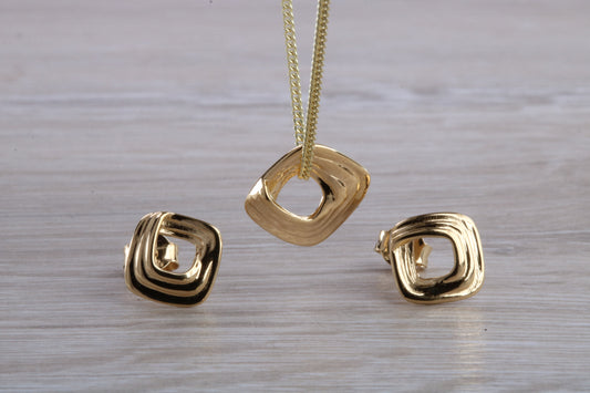 Necklace and Matching Stud Earrings