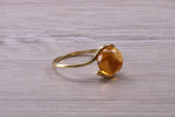 Beautiful Cabochon cut Citrine ring, solid 9ct Yellow Gold, British hallmarked, Dainty and very colourful ring