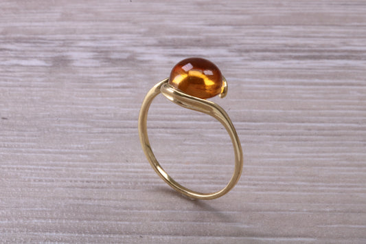 Beautiful Cabochon cut Citrine ring, solid 9ct Yellow Gold, British hallmarked, Dainty and very colourful ring