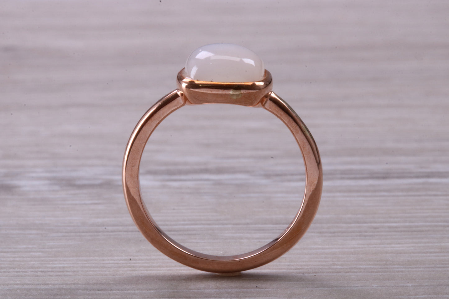 Beautiful Cabochon cut Moonstone ring, solid chunky ring, made from solid 9ct Rose Gold, British hallmarked, natural Moonstone