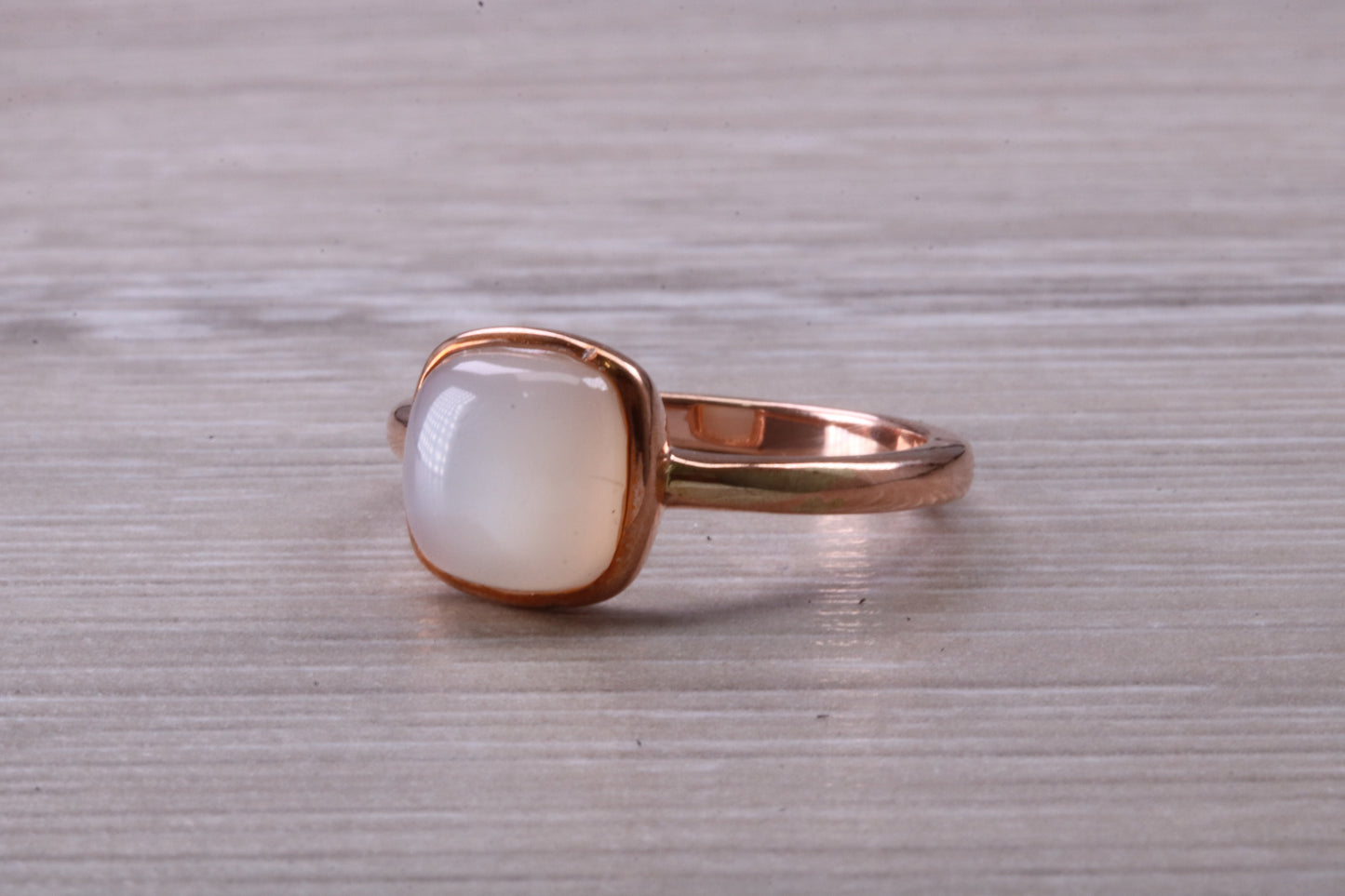 Beautiful Cabochon cut Moonstone ring, solid chunky ring, made from solid 9ct Rose Gold, British hallmarked, natural Moonstone