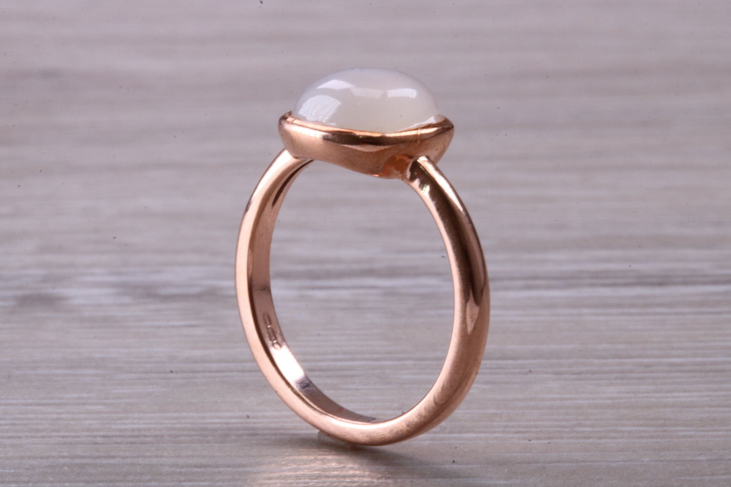 Beautiful Cabochon cut Moonstone ring, solid chunky ring, made from solid 9ct Rose Gold, British hallmarked, natural Moonstone