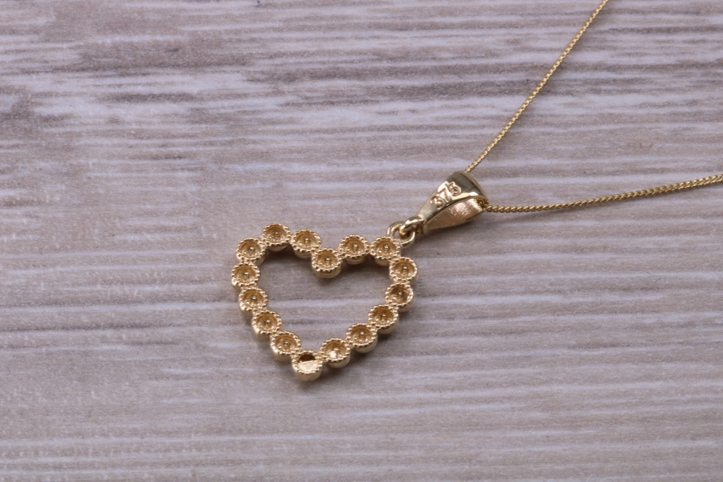 9ct Gold Love Heart Necklace
