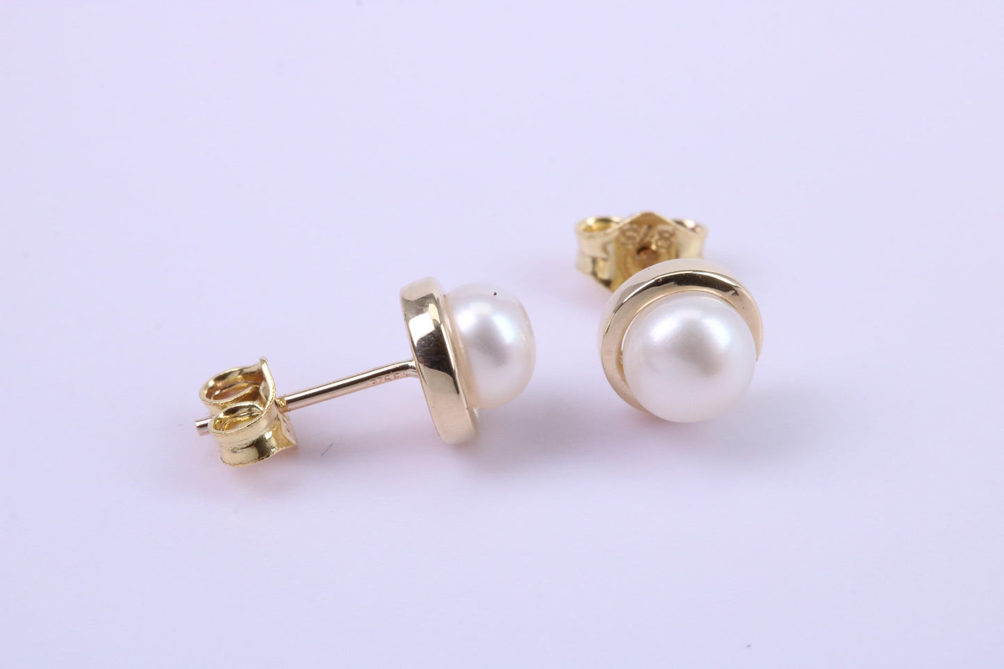 Real Pearl Necklace and Matching Earrings set in Solid Yellow Gold Together with 18 Inch Yellow Gold Chain