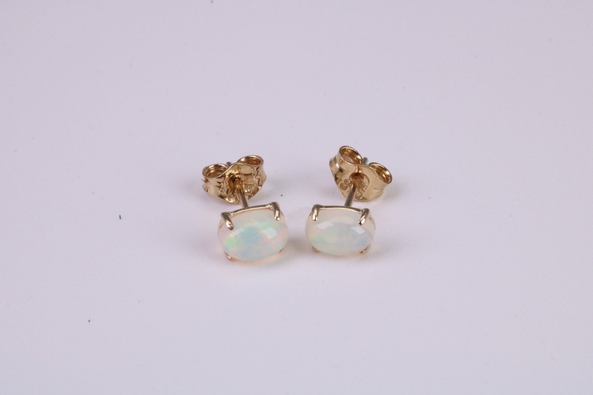 Natural Oval cut Opal set Stud Earrings with Necklace, Made from Solid Yellow Gold, With 18 Inch Long Chain