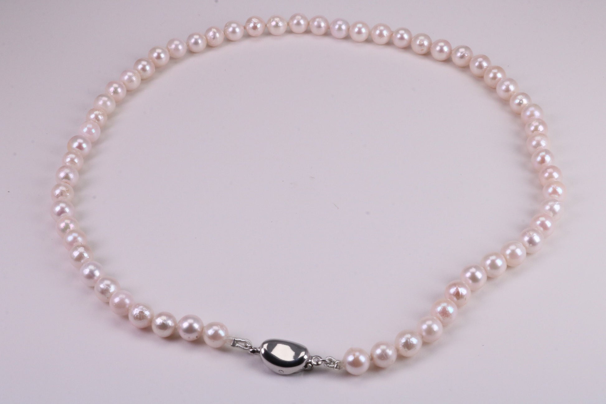 Beautiful South Sea Akoya Pearl Necklace, set with Silver Clasp, 6-7 mm Akoya Pearl, 16 inch Long Strands