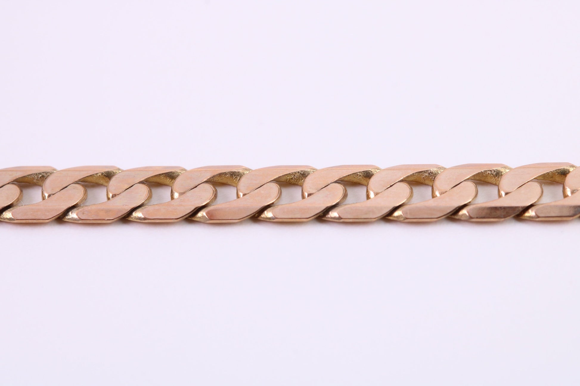 Diamond cut Curb Bracelet, Ideal for Ladies or Gents, Made From Solid Yellow Gold, British Hallmarked, Luxury Gift Boxed