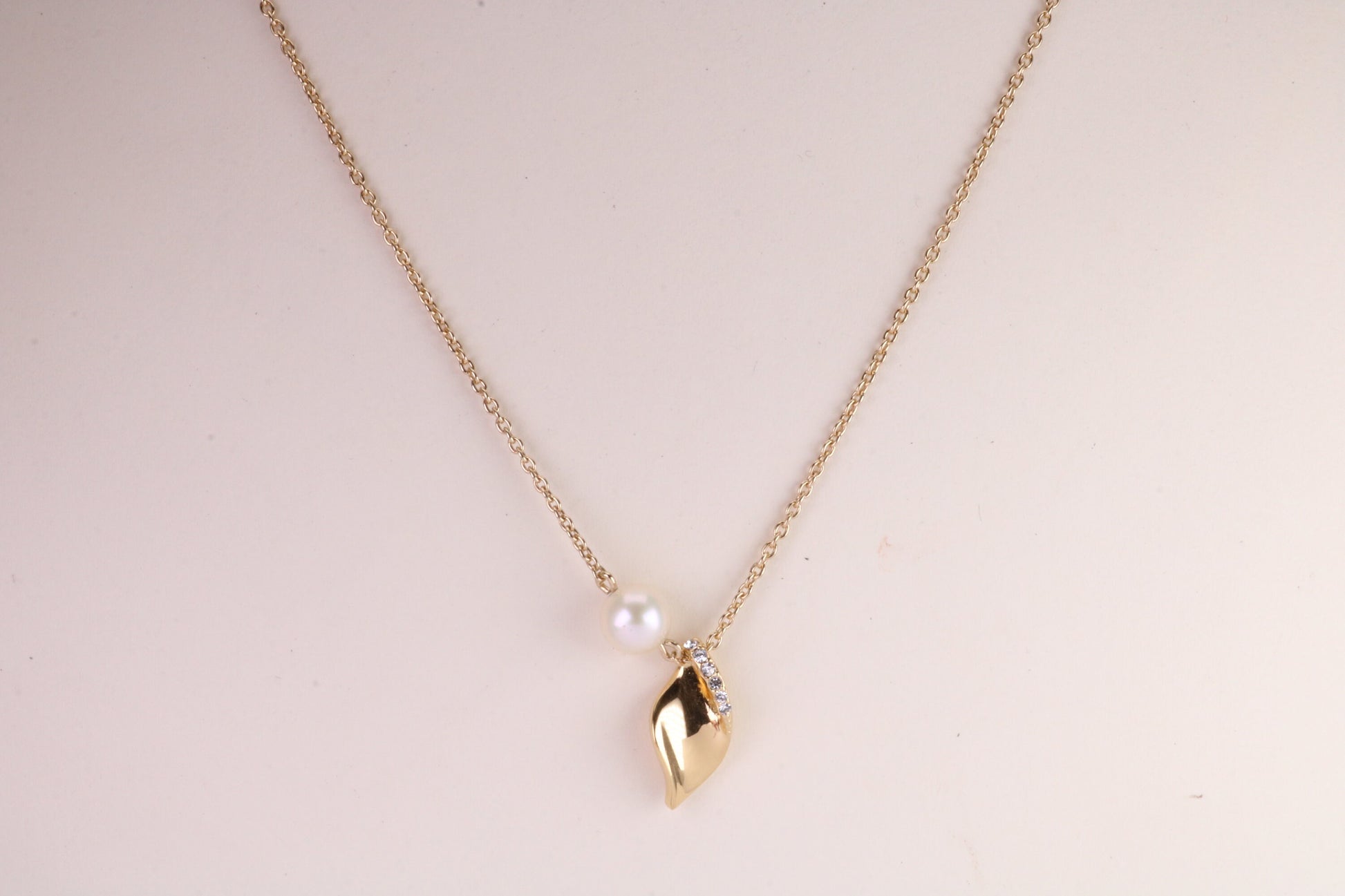 Natural Pearl and Cubic Zirconia set Necklace set in Solid Silver, 18ct Yellow Gold Plated, Length Adjustable Chain